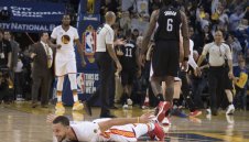 Шоу на Стеф Къри: 43 точки и 9 тройки