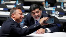 Марадона става почетен гражданин на Неапол