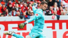 Борусия Дортмунд се подсили с вратар