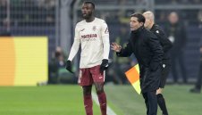 Чакат порнодива да роди от ас в Ла Лига + СНИМКИ