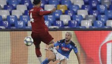 Наполи посече Ливърпул с два гола в края + ВИДЕО