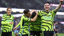 Как Арсенал преобърна сезона си с 21 гола в последните 5 мача?