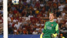 Само 11 полеви играчи в Ла Лига бият Тер Стеген по пасове