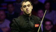 Зрелище: Динг се съвзе от тежко кроше, но Ракетата е първият финалист на Мастърс + ВИДЕО