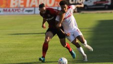 Паника на "Армията"! УЕФА наказва ас на ЦСКА брутално!