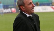 Никола Спасов остава треньор на Черно море