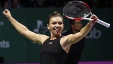 Серина Уилямс яде здрав пердах от Симона Халеп