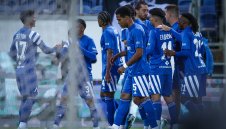 Левски върви нагоре, но всеки мач е решаващ