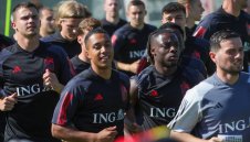 Унай Емери гони белгиец, за когото всички грандове се биеха до скоро