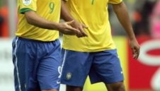 Парейра иска да извади Адриано от състава