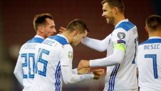 Манчестър Юнайтед се отказа от Манджукич и насочи поглед към Джеко