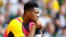 Арсенал се облизва за младока Загаду от Дортмунд