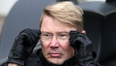 Хакинен: Срамно е, че победата на Макс дори бе под въпрос