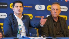 България се превърна във футболно джудже