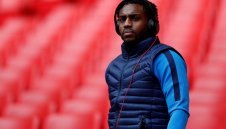 Жозе набеляза Дани Роуз