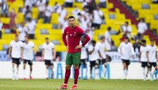 На колене пред Маншафта! Роналдо вкара и яде здрав пердах