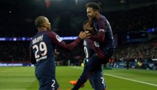 Неймар на колене пред Барса: Искам да се върна + СНИМКА 