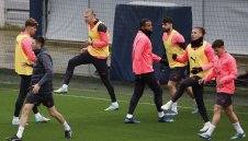 „Младите момчета“ ликуват: Холанд е с контузия