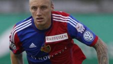 Иван Иванов и вратар на Лудогорец пред трансфер в Партизан