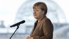 Меркел отново отсвири Германия