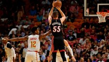 Маями помрачи мач №1500 на Винс Картър