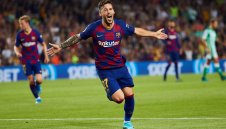 Рома договори крило на Барса