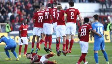 Какво става? ЦСКА привика двама футболисти за спешни разговори