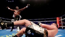 Дилиан Уайт срещу Дерек Чисора. Прогноза на Николай Валуев + ВИДЕО