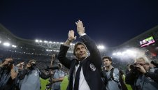 Конте се връща в Юве?