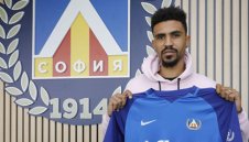 Натирен от Левски се разминал с Наполи 