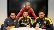 ОФИЦИАЛНО: Арсенал преподписа с трио французи