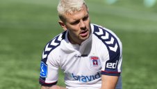 Джак Уилшър спря с футбола на 30 години