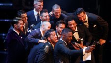 За кого гласуваха Роналдо и Меси?