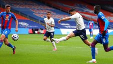 Титлата е все по-близо! Ман Сити удари Палас с 2 гола за 84 секунди