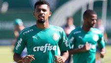 Официално: Барса договори втори нов за деня, лепна му цена от 300 милиона евро