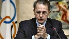 МОК резна Ирак за Пекин