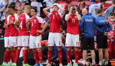 Ериксен надъха датчаните преди битката с Уелс