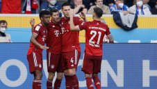 Леден душ за Байерн: Левандовски се контузи