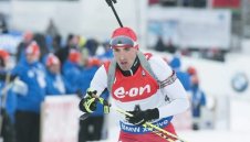 Владо Илиев с първи точки за сезона в биатлона