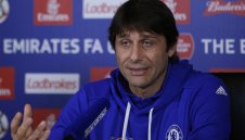 Конте: Възхищавам се на Моуриньо, но сега сме противници