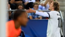 Щутгарт: Долу ръцете от Волтемаде