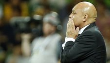 Рей Уилкинс: Няма шанс Челси да продаде Чех на Арсенал