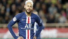 Шеф на Барса: Неймар е незабележим в ПСЖ, невъзможно е да го върнем