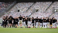 Гладбах с удар на пазара: Бускетс става "жребче"