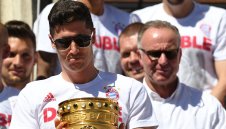 Румениге притиска ФИФА: Левандовски заслужава Златната топка!