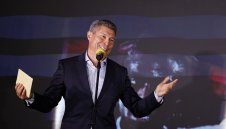 Магьосникът Балъков на 60! За Краси трябва книга, а не ала-бала