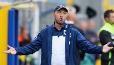 Легендарният Валтер Дзенга пое Уулвърхемптън