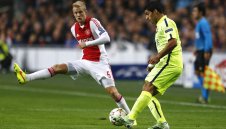 Лацио пазарува от Аякс