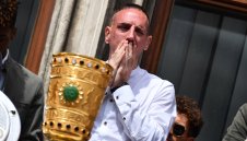 Истински баварец: Рибери не спира да мисли за Байерн