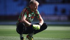 Има сделка! Артилеристите пращат вратар на юг